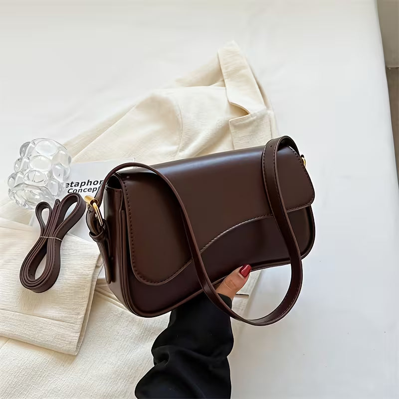 Elegant Adjustable Crossbody Mini Bag with Zipper Closure