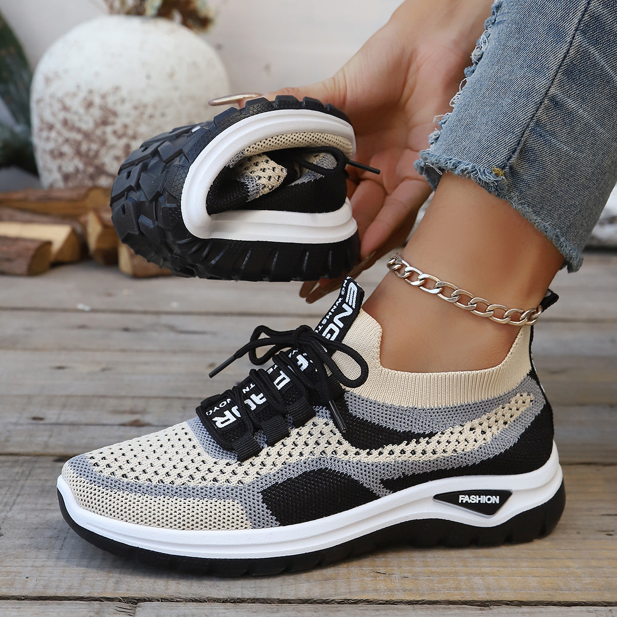 Women's Casual Sports Shoes Breathable Lightweight Soft Sole