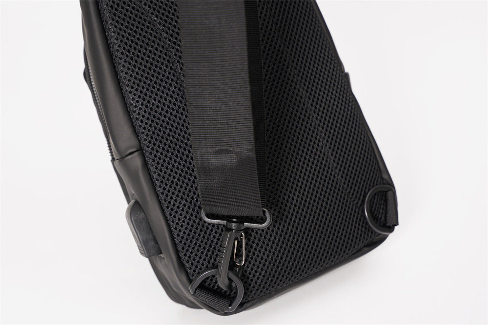 Men's Crossbody Bags Are Stylish And Simple Perfect for Daily Essentials