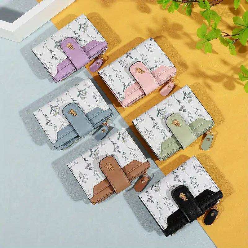 Elegant Women's Floral PU Leather Wallet with Bracelet and Golden Accents