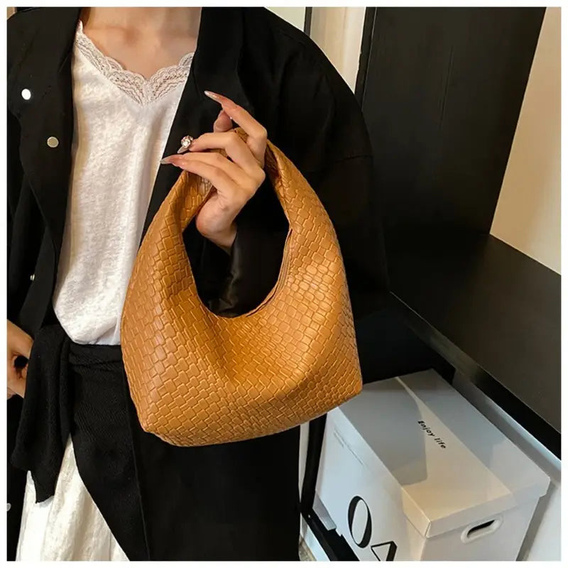 Stylish Woven Handbag for Women