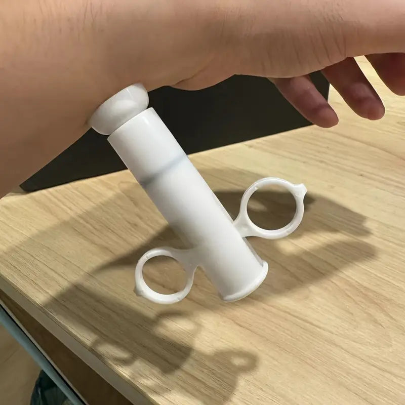 Portable Manual Vacuum Can Device for Mosquito Bites