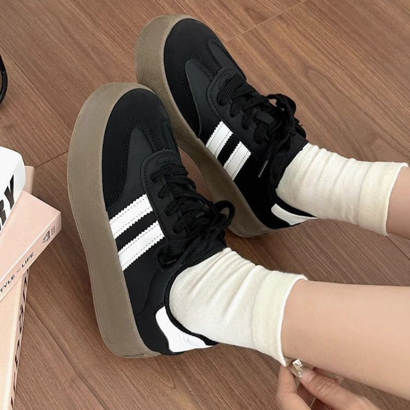 Academy Style Versatile Women's Training Shoes