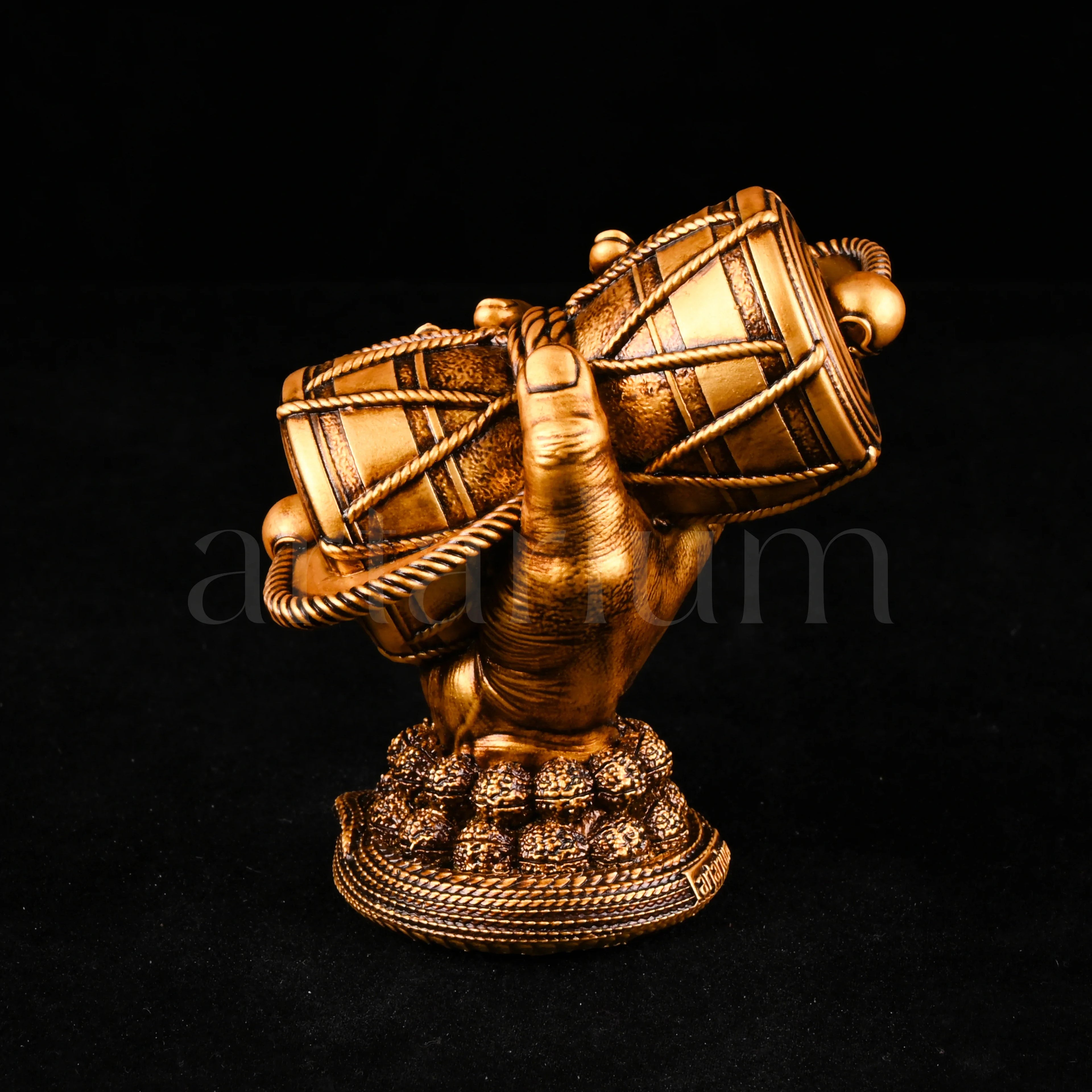 शिव दमरू कार डैशबोर्ड