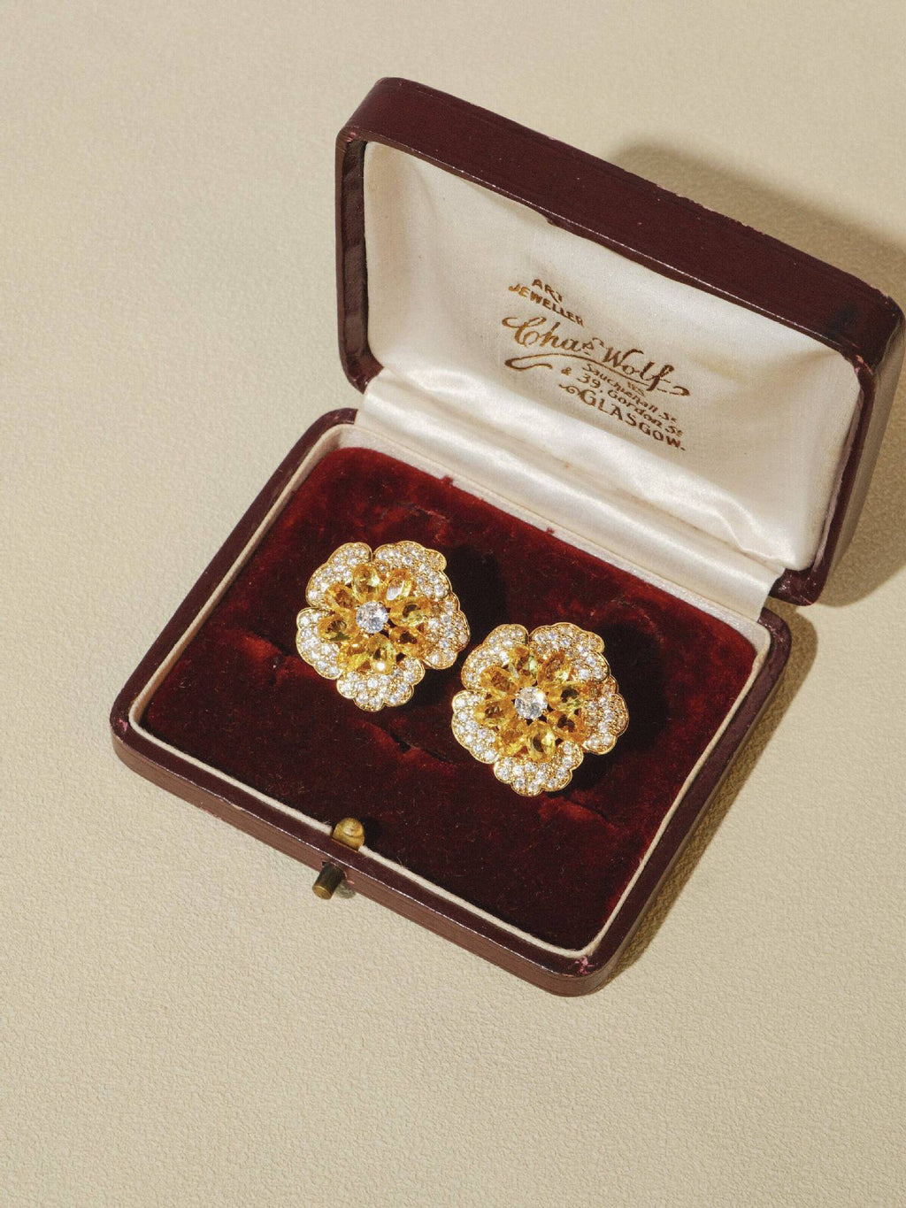 Green Field & Star Cluster – 1950s High Jewelry Turquoise and Green Stone  & Clip-on Earrings